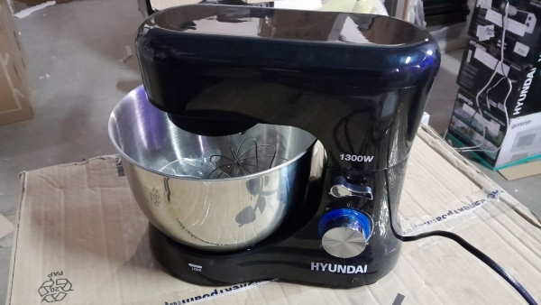 Технопапа · Миксер планетарный HYUNDAI HYM-S5461 черный (уценка)