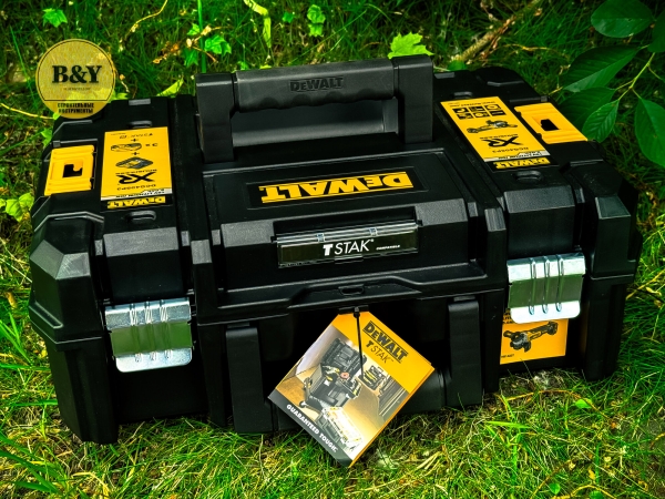 Технопапа · Аккумуляторная угловая шлифовальная машина (болгарка) DeWALT DCG405P2 18В