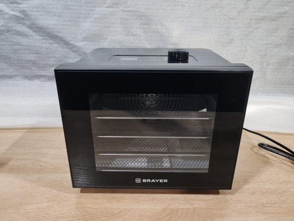 Технопапа · Сушилка для овощей и фруктов BRAYER BR1901, черная